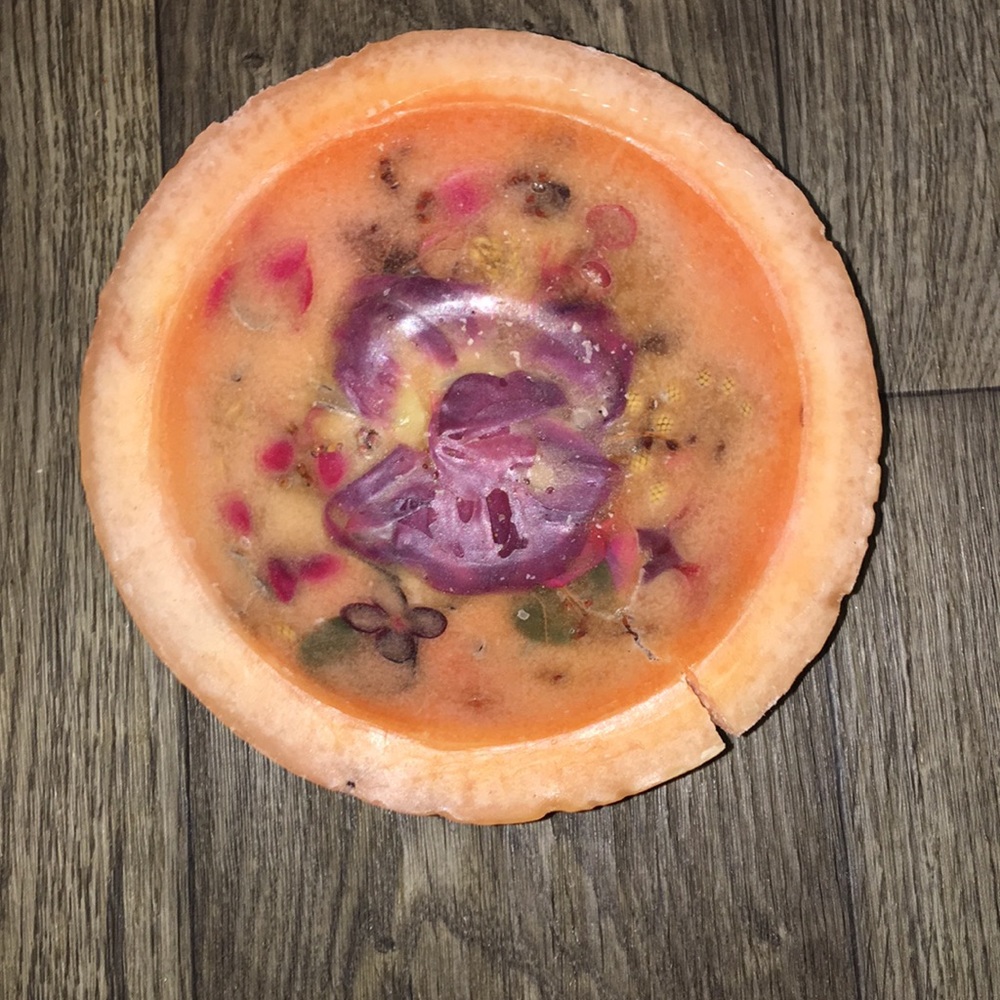 Beautiful Handcrafted Wax Bowl/W Scent